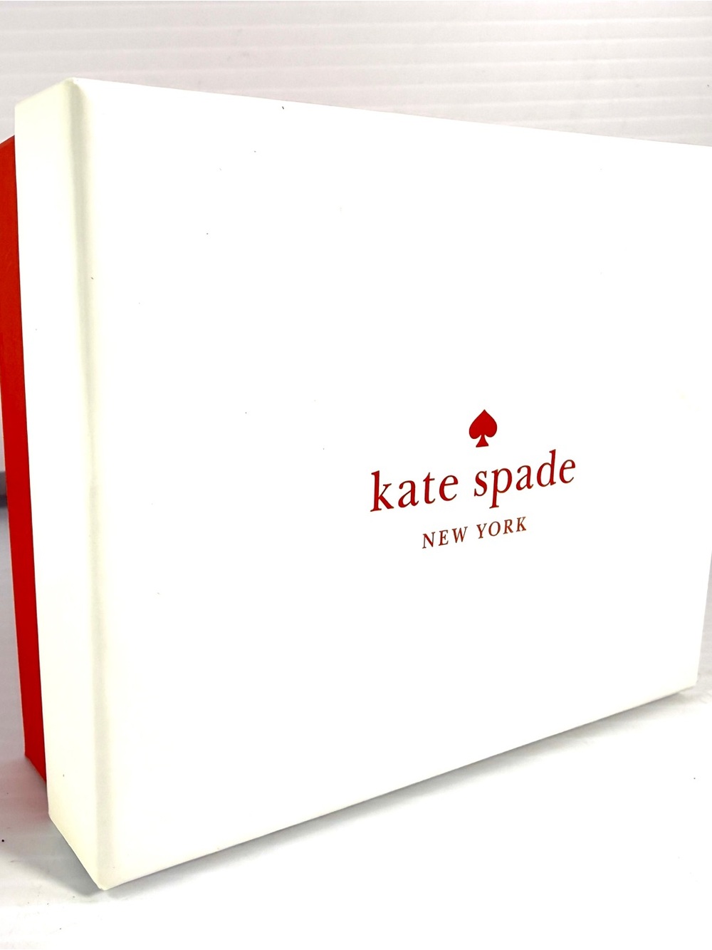 kate spade Plum Zip Card Holder in Deep Berry - Picture 5 of 6